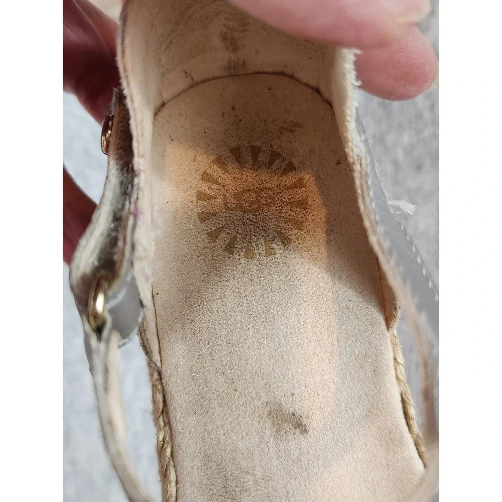 UGG Sandals Toddler Girls 11 Silver Metallic Glitter Espadrille F16018A